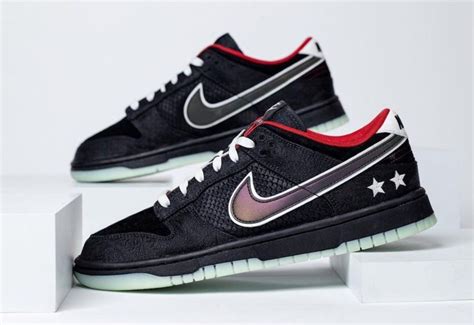 nike league of legends dunk low